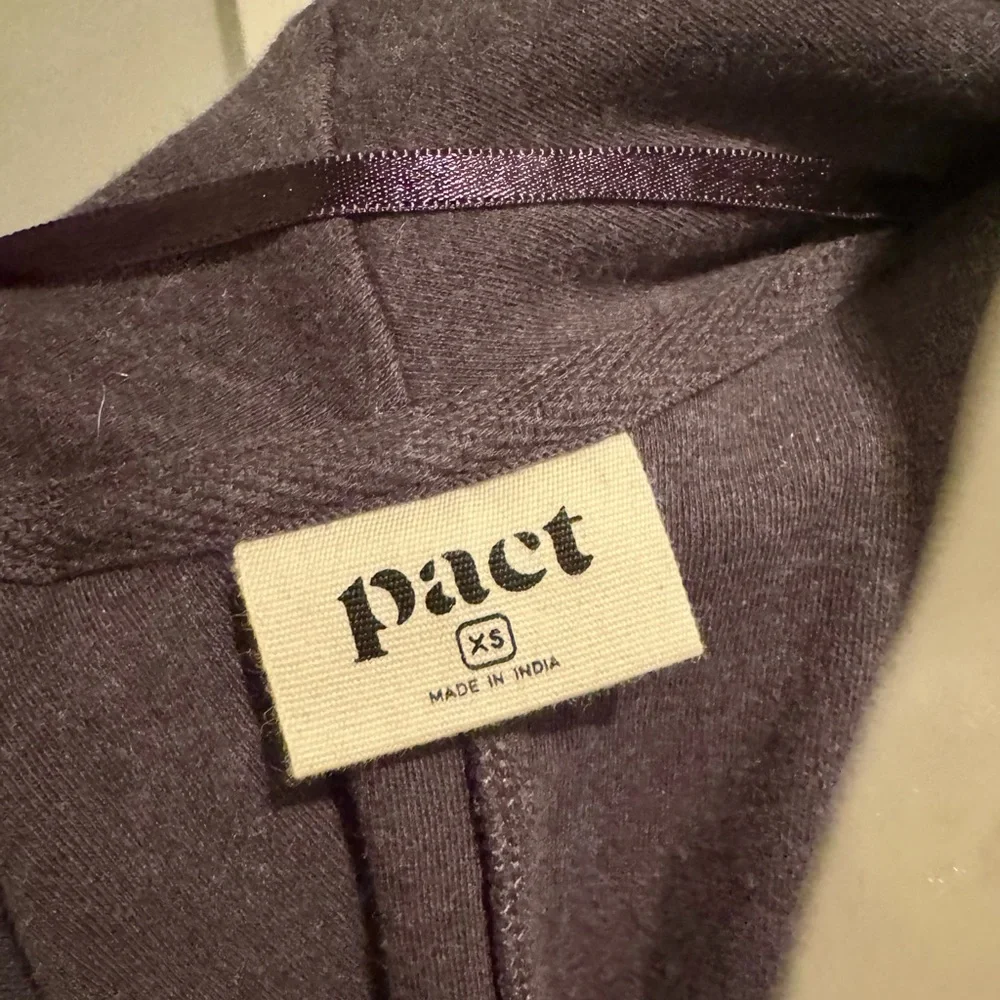 Organic Airplane Wrap Cardigan NWOT - Picture 10 of 10